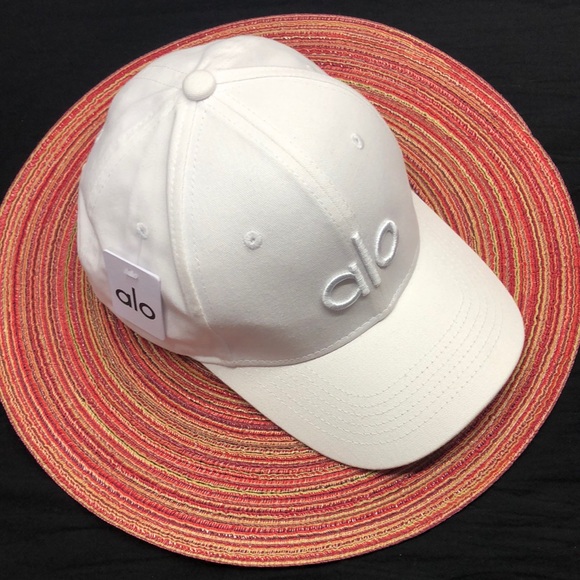 ALO Yoga Accessories - 💕 ALO Yoga Off-Duty Cap